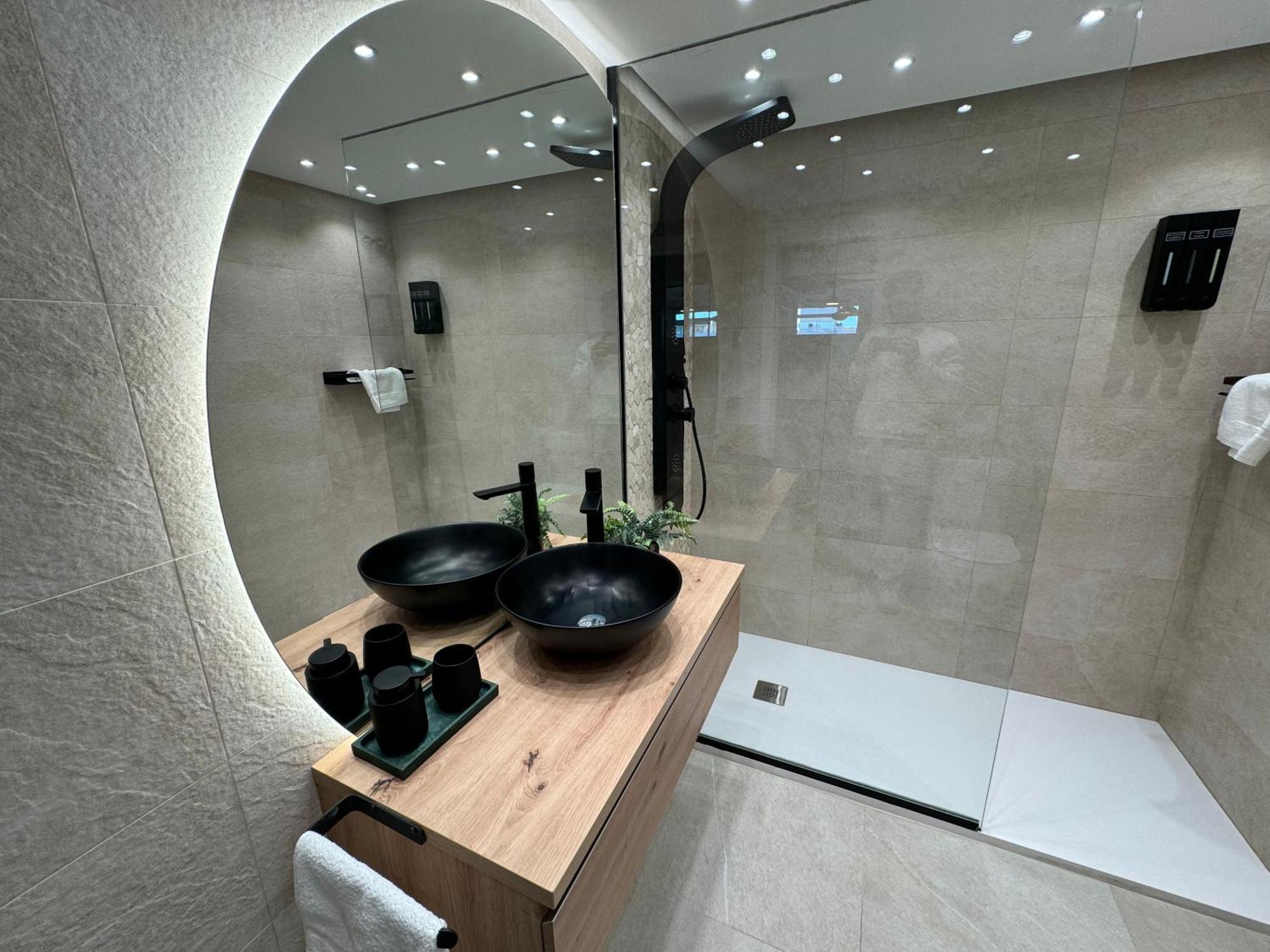 Zelun Suite Torremolinos Center מראה חיצוני תמונה