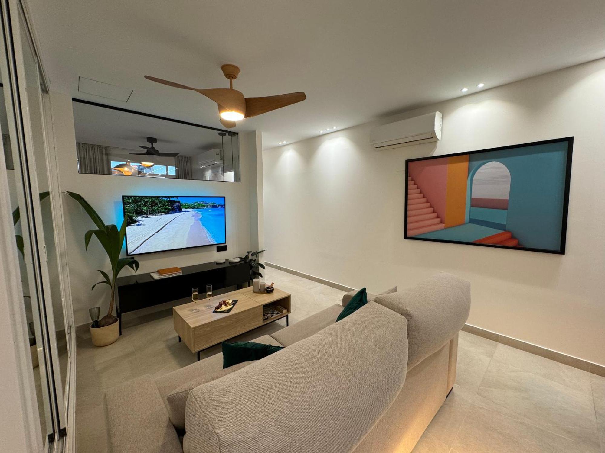 Zelun Suite Torremolinos Center מראה חיצוני תמונה